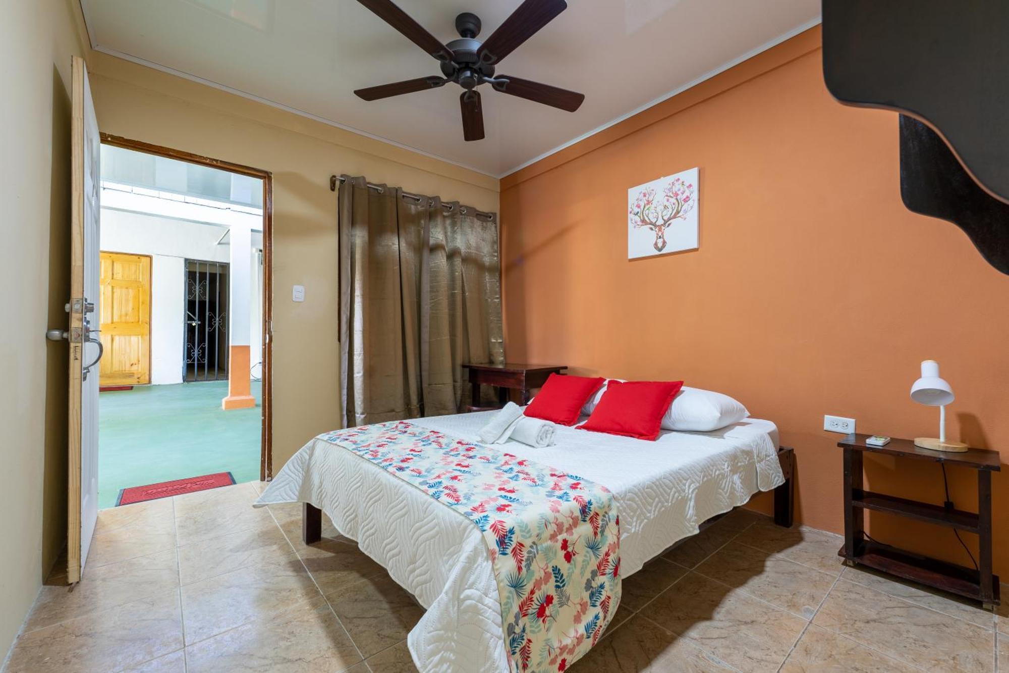 El Cocobolo Food&Rest Room 4 Bed And Breakfast Wifi Ac Pkg Gratis 리베리아 외부 사진