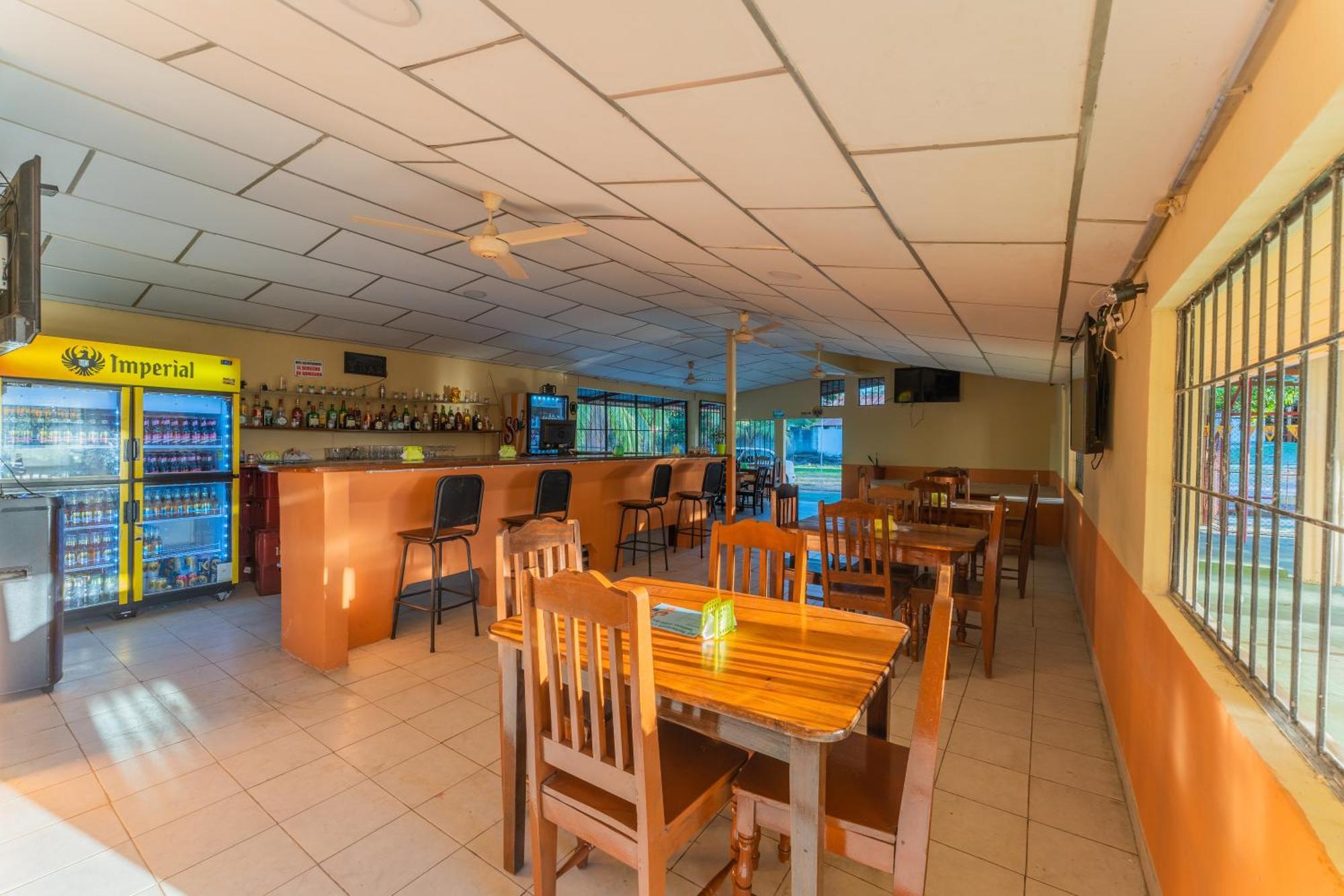 El Cocobolo Food&Rest Room 4 Bed And Breakfast Wifi Ac Pkg Gratis 리베리아 외부 사진