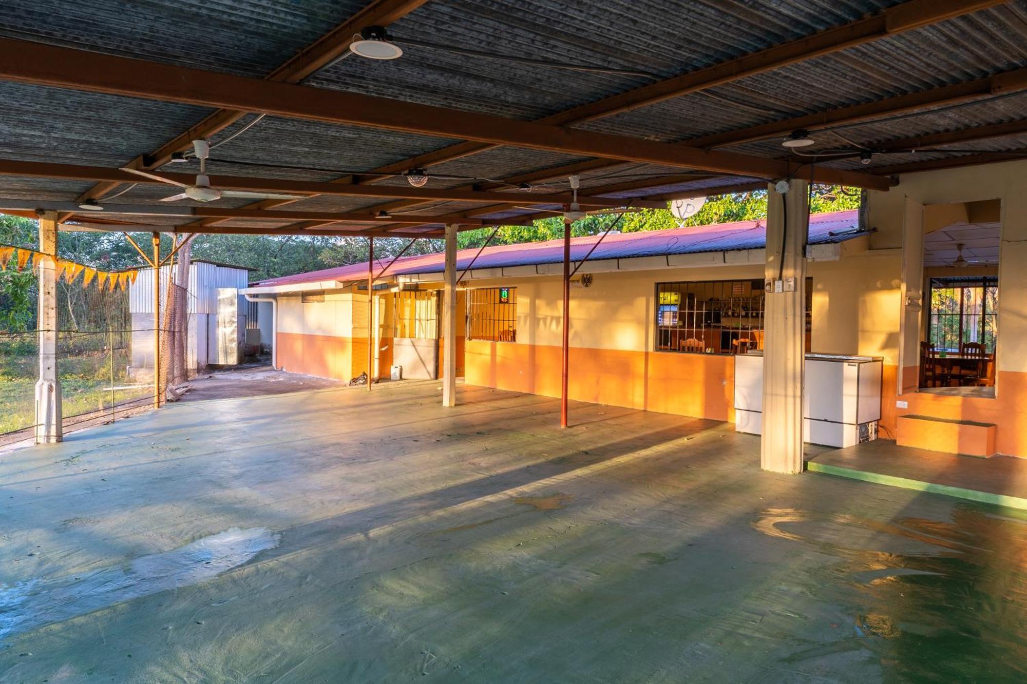 El Cocobolo Food&Rest Room 4 Bed And Breakfast Wifi Ac Pkg Gratis 리베리아 외부 사진